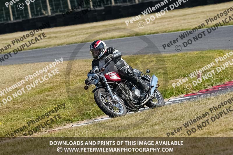 cadwell park;cadwell park photographs;cadwell trackday photographs;enduro digital images;event digital images;eventdigitalimages;peter wileman photography;racing digital images;trackday digital images;trackday photos